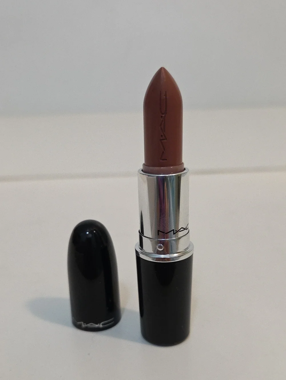 Mac #508 Hug Me Lipstick (Discontinued Version)New No Box